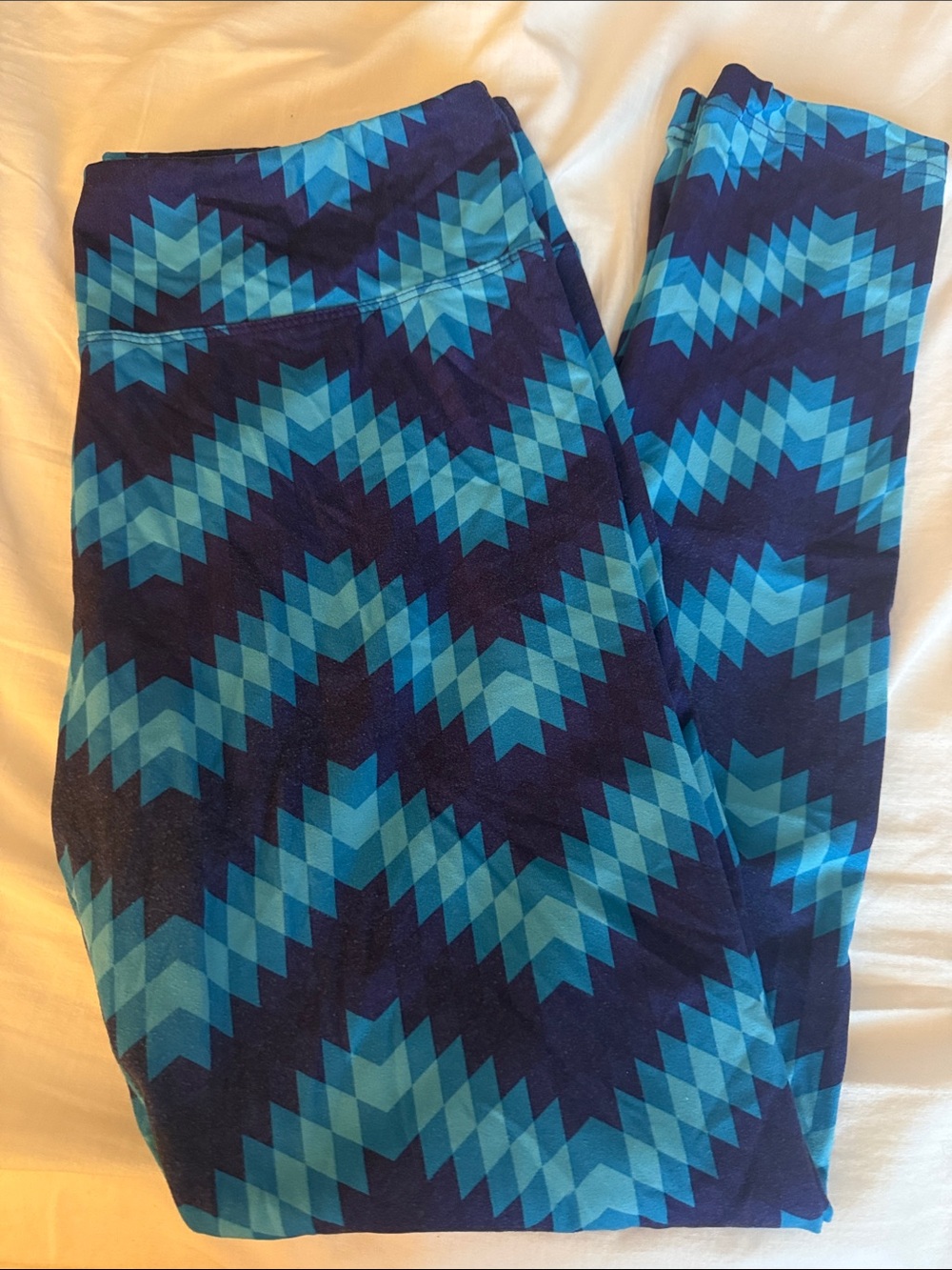 Kids Blue Chevron Print Leggings